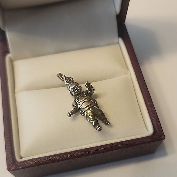 SUNWEST Walking Toddler Boy Sterling Silver Charm Pendant Gift Parent Mother 925 - Picture 2 of 4
